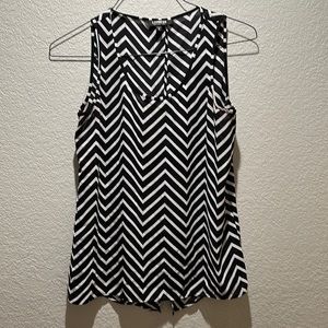 Express Split Back Tank M